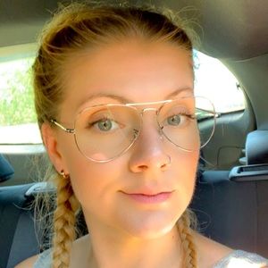 Meet your Posher, Kathy